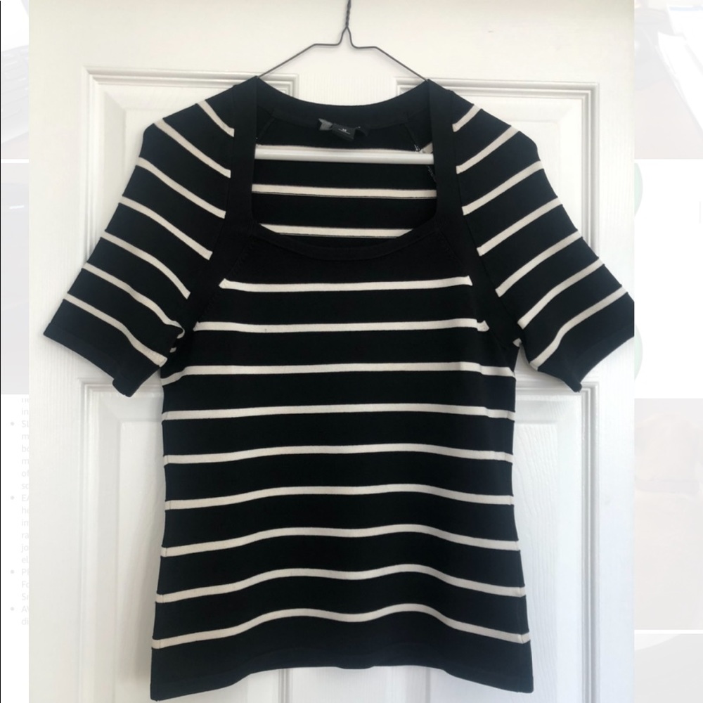 White House Black Market knitted blouse